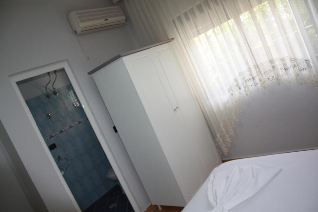Kanina Hotel&Hostel Саранда Экстерьер фото