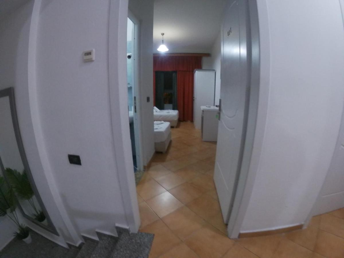 Kanina Hotel&Hostel Саранда Экстерьер фото